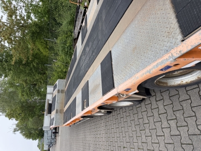 HUMBAUR HTS30 3 Achs Satteltieflader, neuwertig
