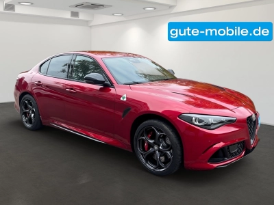 Alfa Romeo Giulia 2.9 V6 Bi-Turbo AT8 Quadrifoglio