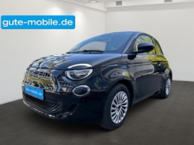 Fiat 500e Action