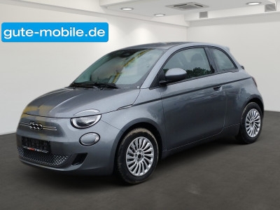 Fiat 500e Action