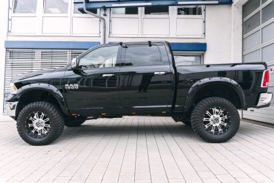 Dodge RAM 1500 Laramie Power-Parts|32cm höher|Klappe