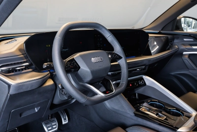 Audi Q5 2.0 TDI quattro S-Line Luftfahrw. | AHK | BO