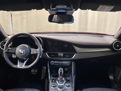 Alfa Romeo Giulia 2.0 Competizione Q4 | MATRIX | 19" LM 