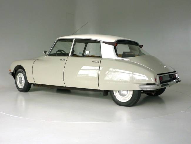 Citroen DS ID 19 B - TÜV 11/2020 - altes Armaturenbrett