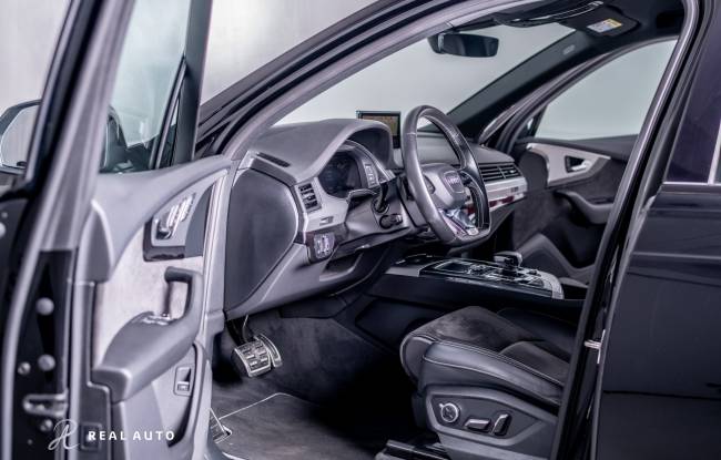 Audi SQ7 quattro 4.0TDI 