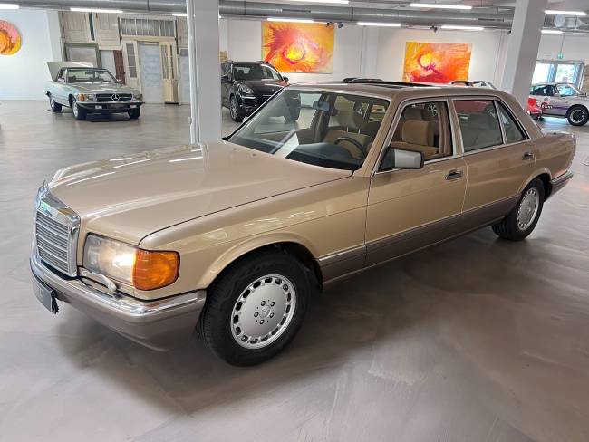 Mercedes-Benz 560 SEL W 126 *Vollrestauration