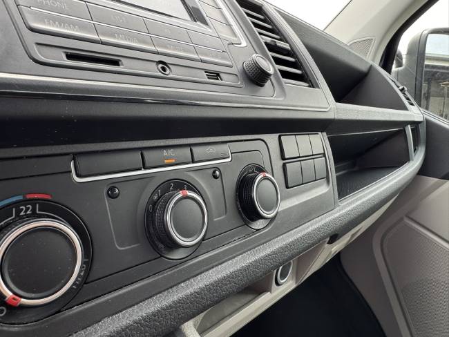 VW T6 Transporter Doka/Pritsche 2.0TDI LR Klima*AHK