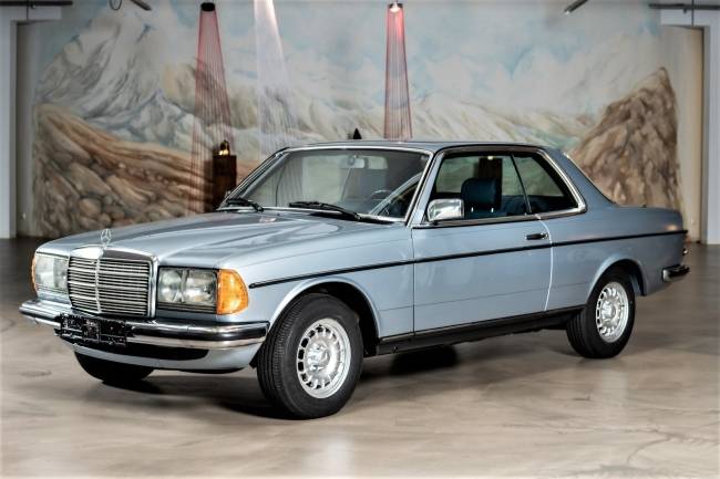 Mercedes-Benz CE 230 W123 Vollrestauration*ABS*Klima*Automatik