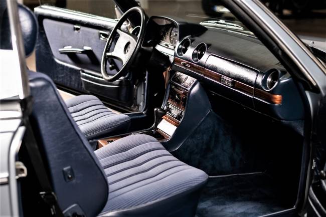 Mercedes-Benz CE 230 W123 Vollrestauration*ABS*Klima*Automatik