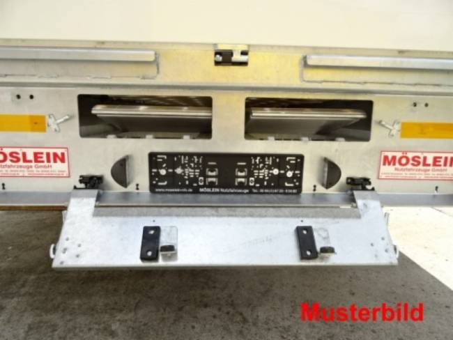 Möslein THT 11- G 6,2 Tandem Pritsche- Tieflader mit Rungentaschen