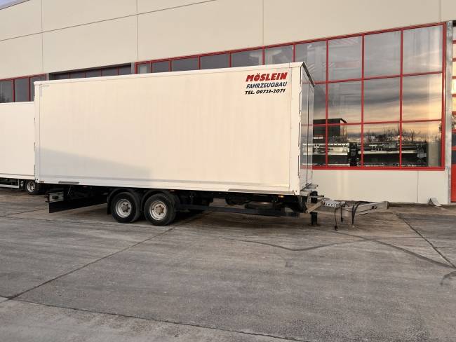 Möslein TKO 105 D Schwebheim Tandem- Koffer- Anhänger, Durchladbar