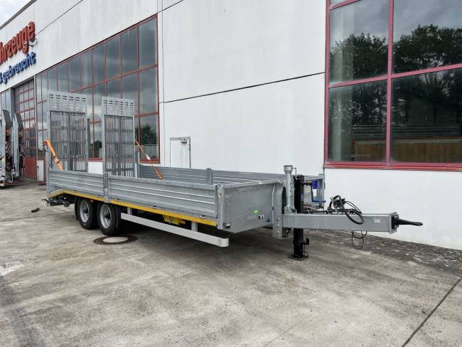 Möslein TT11 BR Neuer Tandemtieflader, breit Rampen