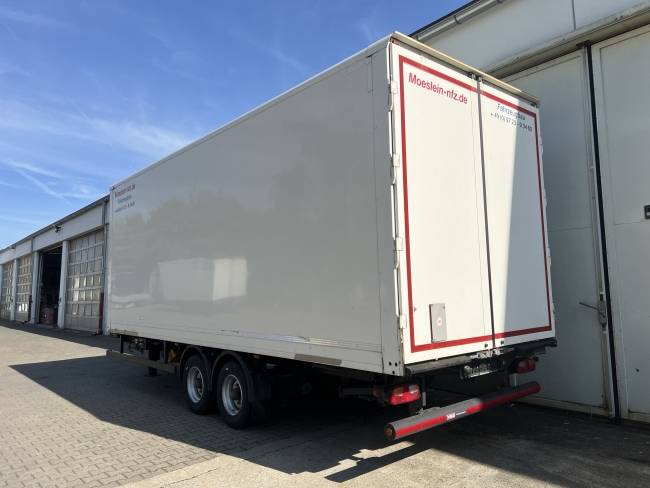 Möslein TKO 105 D Schwebheim Tandemkofferanhänger, Durchladbar