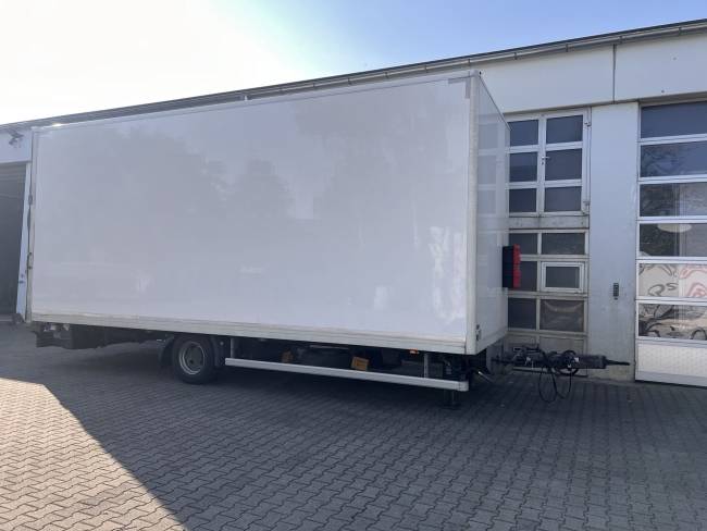 ACKERMANN Z-KA-F10.5/7,6 1 Achs Kofferanhänger, Ladebordwand