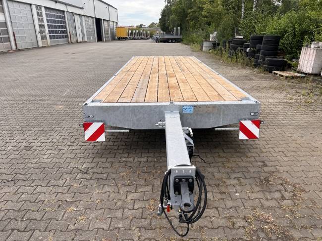 Möslein THT 14-G 7,20 L ausziehbar 13,9 t Tandemanhänger- Tieflader, ausziehbar
Luftgefedert