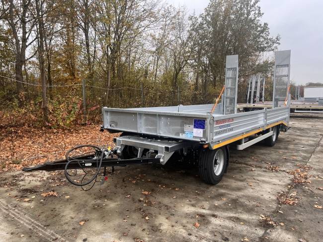 Möslein T 2  GG10,9 Neuer 2 Achs Tieflader- Anhänger