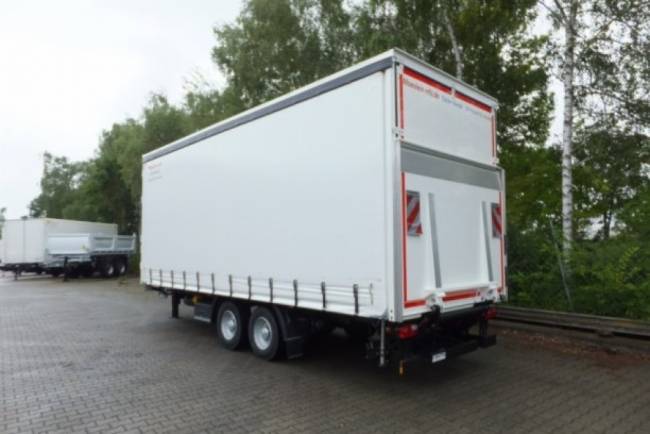 Möslein TPS 11 DL 7,30 neuer Planenanhänger, Ladebordwand + Durchladbar