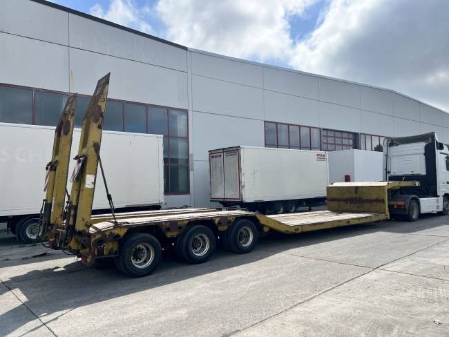 Langendorf SATBUE 30/38 3 Achs Tiefbett- Satteltieflader