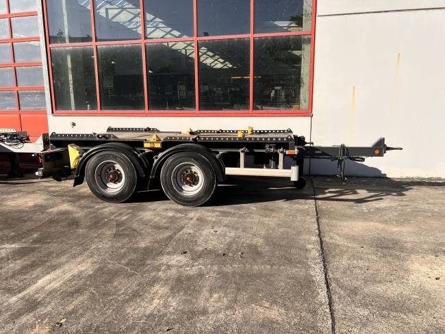 Möslein TMH 2 Tandem-Muldenanhänger