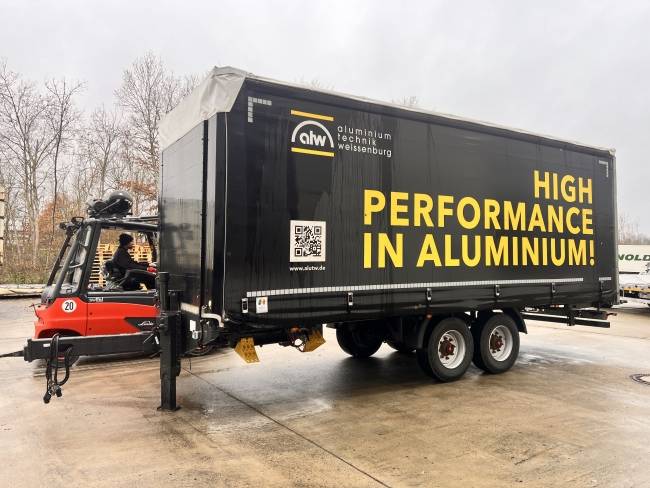 FLIEGL TPS135 13,5 t Tandemplanenanhänger, neuwertig