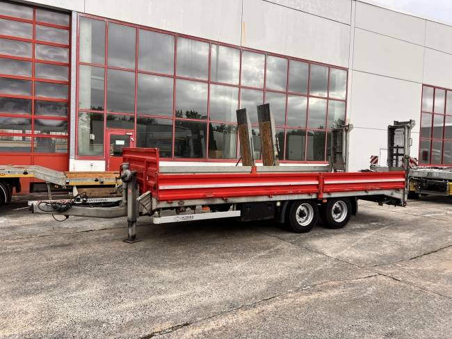 Schmid Fahrzeugbau TUE 105SR Tandemtieflader, Luftgefedert
