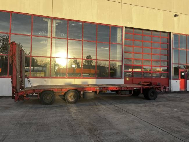 GOLDHOFER TUP 3-24/80 3 Achs Tiefladeranhänger