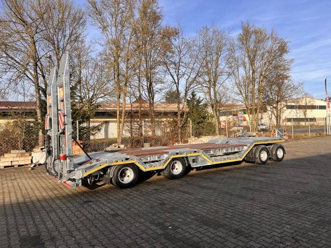 Möslein T 4 VB H1 R neuer 4 Achs Tieflader + Radmulden