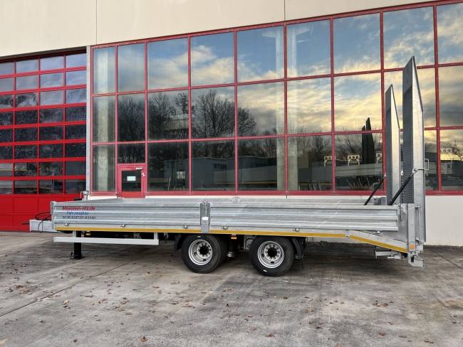 Möslein TTH 19- 6,7 19 t Tandemtieflader
-- Neufahrzeug --