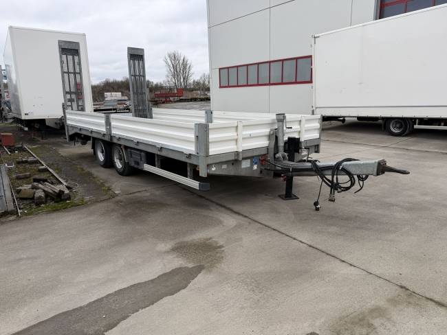 ANDERE TT Tandemtieflader, hydr. Rampen, wenig Benutzt