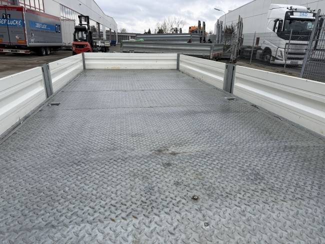 ANDERE TT Tandemtieflader, hydr. Rampen, wenig Benutzt