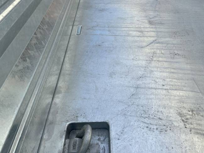 Möslein TTD 11 Breite Reifen  5,70 lang Kipper Tieflader, Breite Reifen, 5,70 m lang
-- Neufahrzeug --