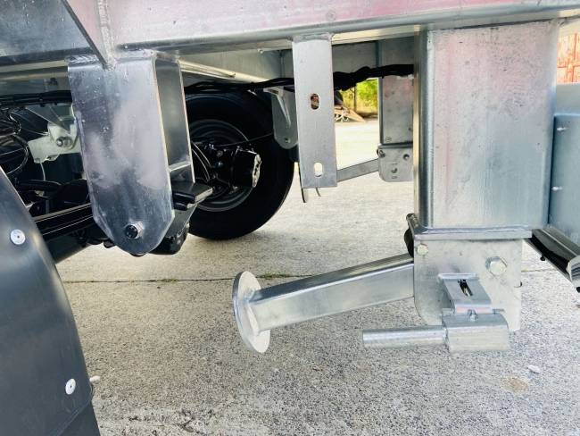 Möslein TMH 2 14 t GG Tandem- Muldenanhänger