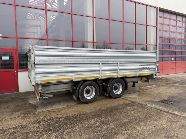 Möslein DTD 18 Schwebheim 19 t Tandemkipper- Tieflader, Breitbereifung
wenig Benutzt