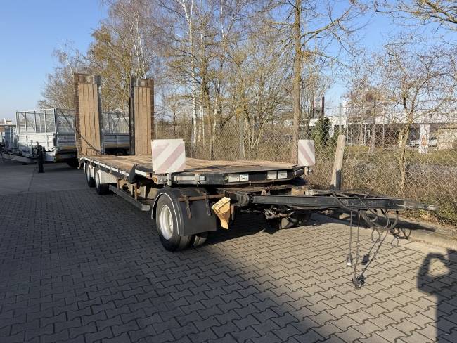 SCHWARZMUELLER T3 3 Achs Tiefladeranhänger
