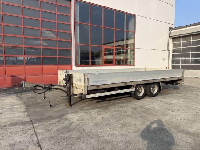 HUMBAUR B6AG Tandempritsche- Tieflader
