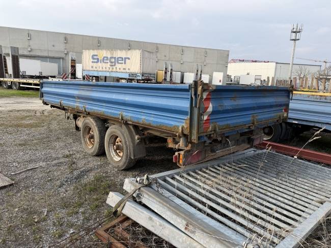 MUELLER-MITTELTAL KA-TA Tandemkipper- Tieflader