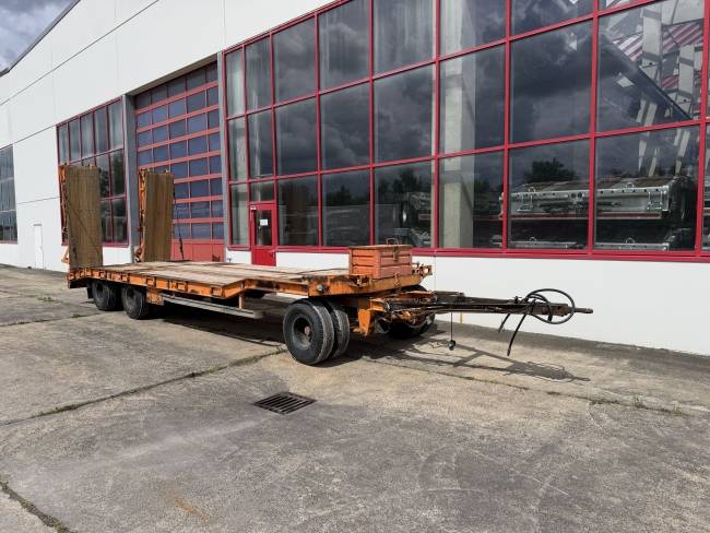 GOLDHOFER TUE 3-24/80 3 Achs Tiefladeranhänger